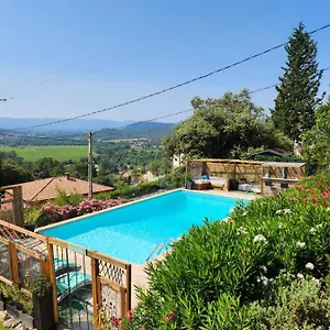 La Maison Du Petit Thomas Alloggio in famiglia Taradeau